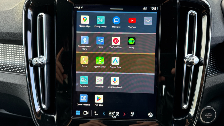 Volvo XC40 2.0 B3P Plus Dark 5dr Auto Petrol Estate